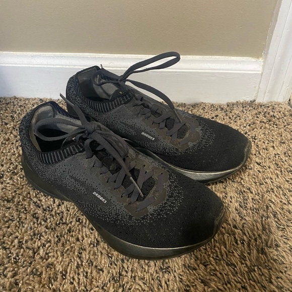 Brooks Levitate 2 Running Shoes - Picture 1 of 6